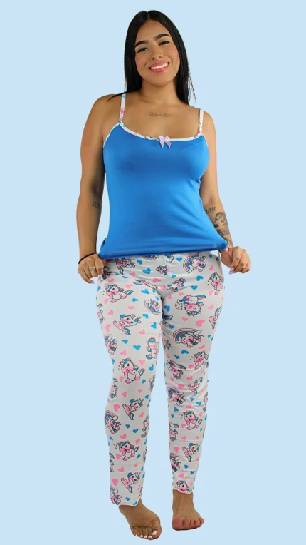 Pijama de mujer en pantalón con blusa azul