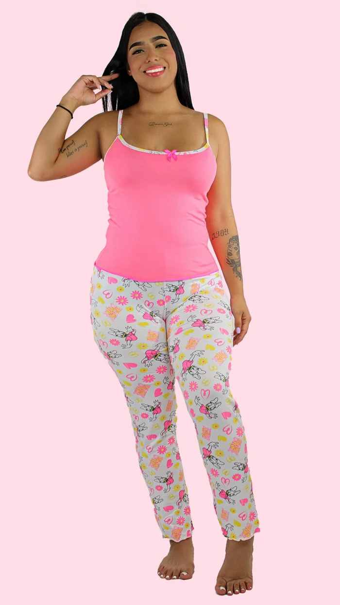 Pijama de mujer en pantalón con blusa rosa