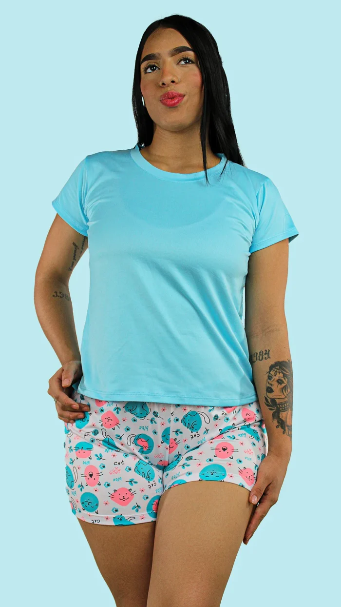 Pijama Corta con blusa azul con manga